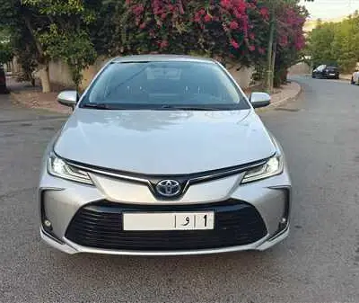 TOYOTA COROLLA PRESTIGE HYBRID